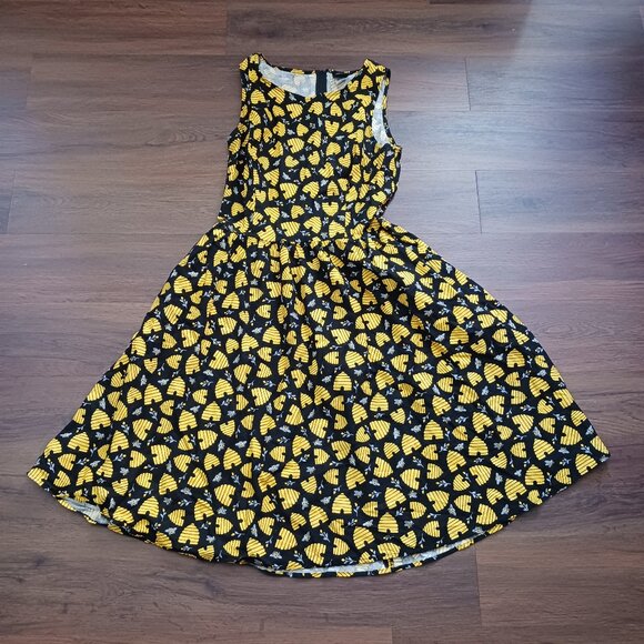 Retrolicious Bee 🐝 Licious Dress Limited Edition Novelty Print Vintage EUC XL - Picture 2 of 5